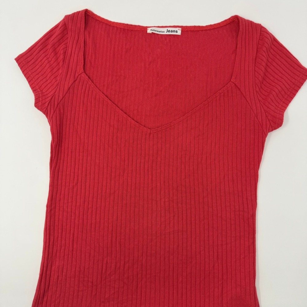 Reformation Jeans Red Ribbed V-Neck Short Sleeve Top Women's Size XS